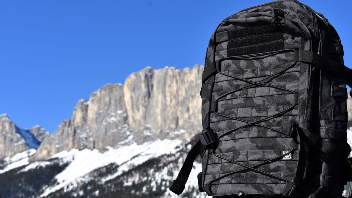 BUG OUT BAG: A Arquitetura da Autonomia no Colapso